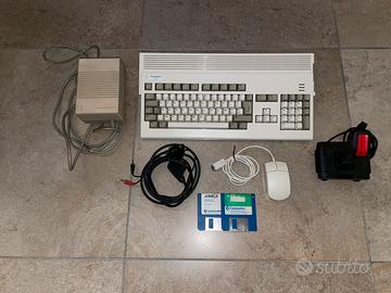 Amiga 1200 Commodore completa e funzionante