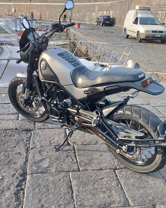 Benelli Leoncino Trail 500
