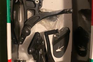 Pedane arretrate bmw 1000 RR