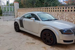 Audi tt mk1