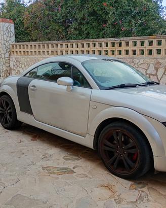 Audi tt mk1