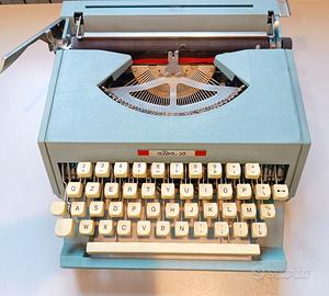 Macchina da scrivere Alba 20 