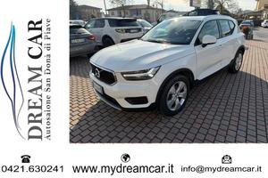 VOLVO XC40 Geartronic Business Plus