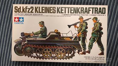 Motocarro cingolato militare