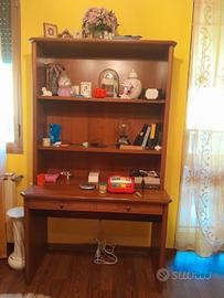 Scrivania studio + sedia