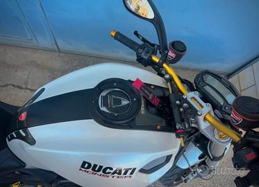Ducati monster 696 (2010)