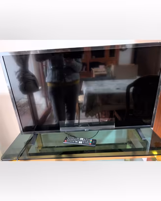 Televisore LG 32 pollici , Smart TV, LG 633 006 la