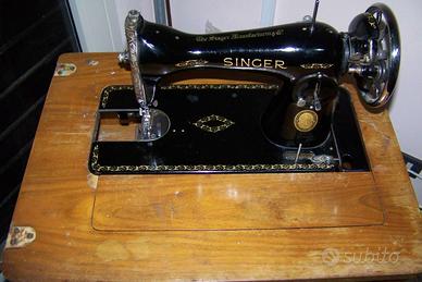 Macchina da Cucire retrò Singer.