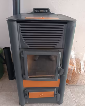 Stufa a Pellet PASIAN  modello Coccinella 10kW