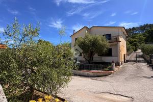 CASA INDIPENDENTE A GUALDO TADINO