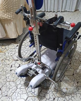montascale cingolato con sedia