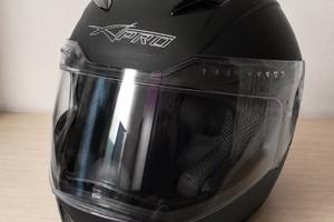Casco moto integrale A-Pro Badge MT Black