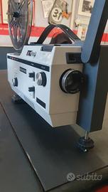 proiettore super 8