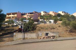 Immobile da ristrutturare e sopraelevare 2 piani