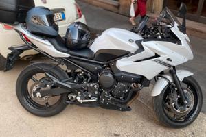 Yamaha XJ6 Diversion F (2013) -  Milano