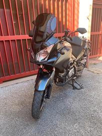 Suzuki V-Strom 650 (DL650) – 2008 – € 2.000