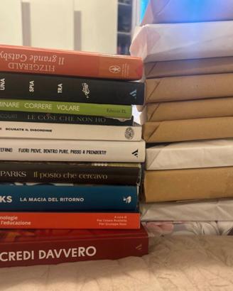Lotto di 20 libri