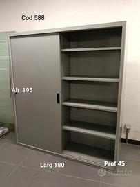 Armadi  metallici due ante scorrevoli