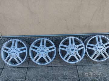 4 cerchi Ford