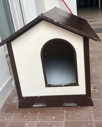 Cuccia in legno marino