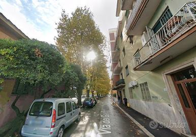 OSTIA MONOLOCALE ARREDATO Con TERRAZZO PRIVATO