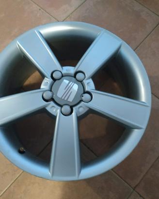 Cerchi in lega Seat disco 17
