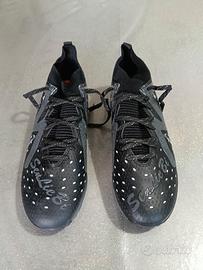 scarpe calcetto nuove