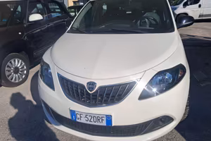 LANCIA - Ypsilon - 1.0 FireFly 5p S&S Hybrid