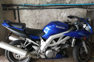 Suzuki SV1000s
