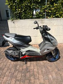 Aprilia sr 50