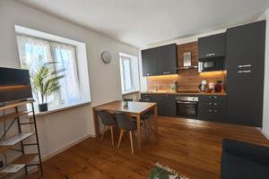 BILOCALE P. Orologio