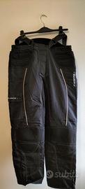 Pantaloni moto