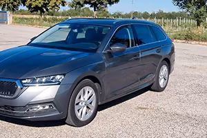 Skoda Octavia 2.0 TDI EVO SCR DSG Wagon Style