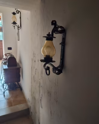 Coppia Lampade da Muro Vintage - Ferro Battuto