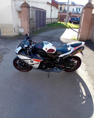 Yamaha R1 2014