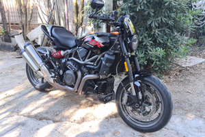 Indian ftr 1200 sport