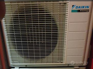 Climatizzatore Daikin Inverter + split