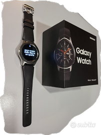 SAMSUNG Galaxy Watch 46mm smartwatch + 2 cinturini