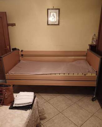 Letto elettrico sanitario