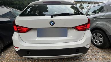 Autovetrura Bmw x1