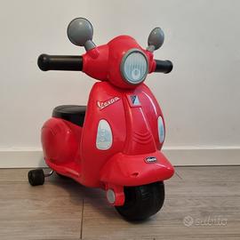 Chicco Vespa per Bambini Primavera Rossa, Moto Giocattolo