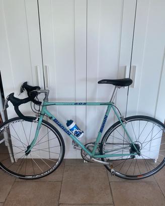 Bici bianchi vento 605