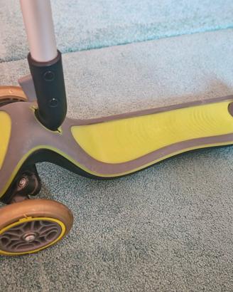 Monopattino a 3 ruote Globber fino a 50 kg