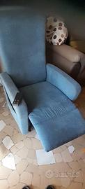 Poltrona ortopedica elevabile e inclinabile