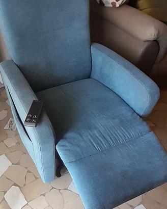 Poltrona ortopedica elevabile e inclinabile