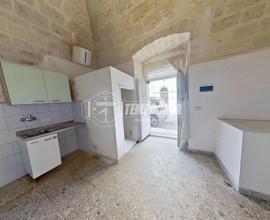 AMPIO 2 VANI+ ACC CON CANTINA E TERRAZZO