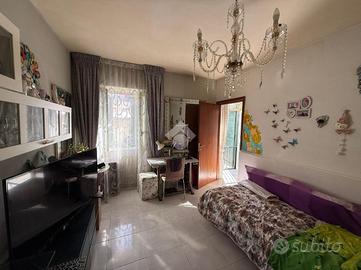 PALAZZINA A GRUMO NEVANO