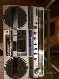 stereo cassette e radio anni 60 paninari