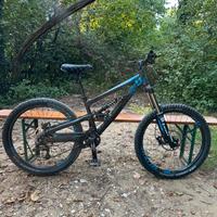 Bici biammortizzata scott FR 30