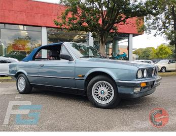 BMW 320i Cabrio E30